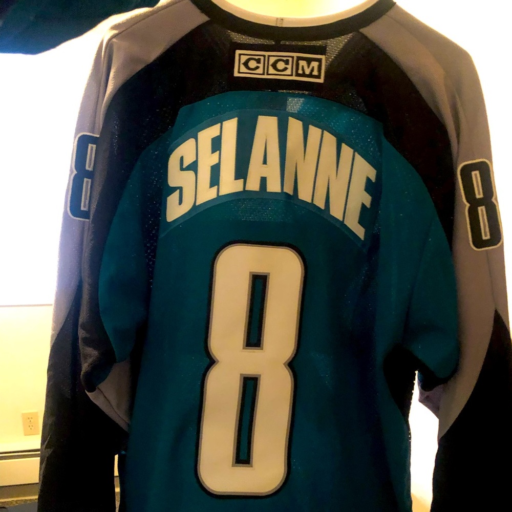 San Jose Sharks jersey